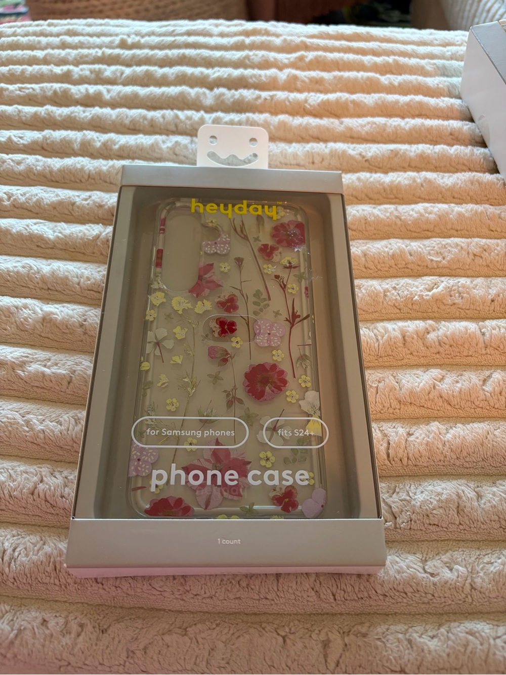 Heyday Samsung phone case NWT flowers